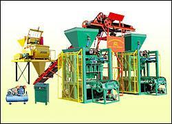 高壓空心磚機及其應(yīng)用 山東沂南縣錦星機械廠的建筑工程機械制造